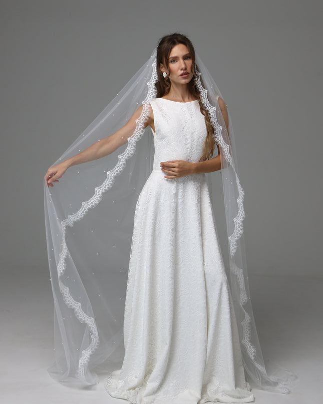 Lace Edge Pearl Wedding Veil Cathedral Length