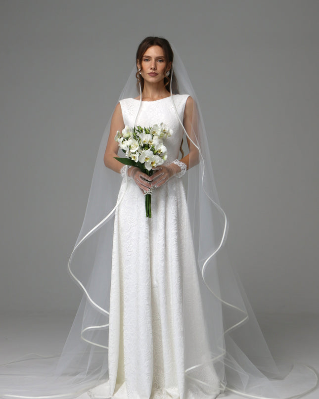 One Tier Cascade Wedding Veil with Horsehair Edge and Satin Ribbon