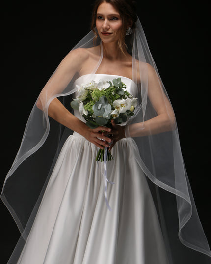 Cascade One Tier Bridal Veil with Horsehair Trim – Classic & Elegant Wedding Veil