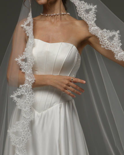 Romantic Cathedral Mantilla Veil with Soft Lace Edge