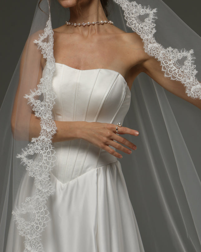 Romantic Cathedral Mantilla Veil with Soft Lace Edge