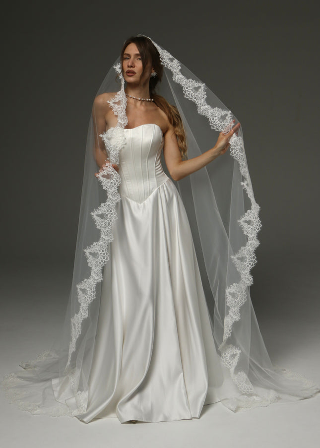 Romantic Cathedral Mantilla Veil with Soft Lace Edge