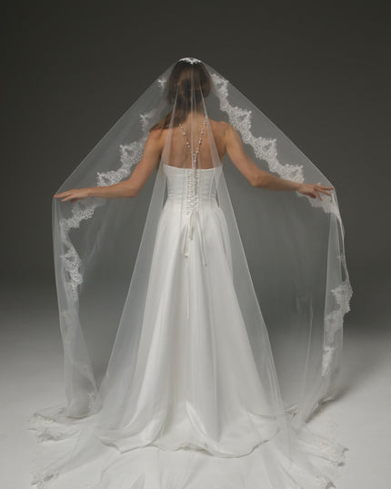 Romantic Cathedral Mantilla Veil with Soft Lace Edge