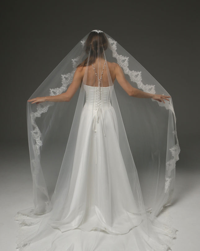 Romantic Cathedral Mantilla Veil with Soft Lace Edge