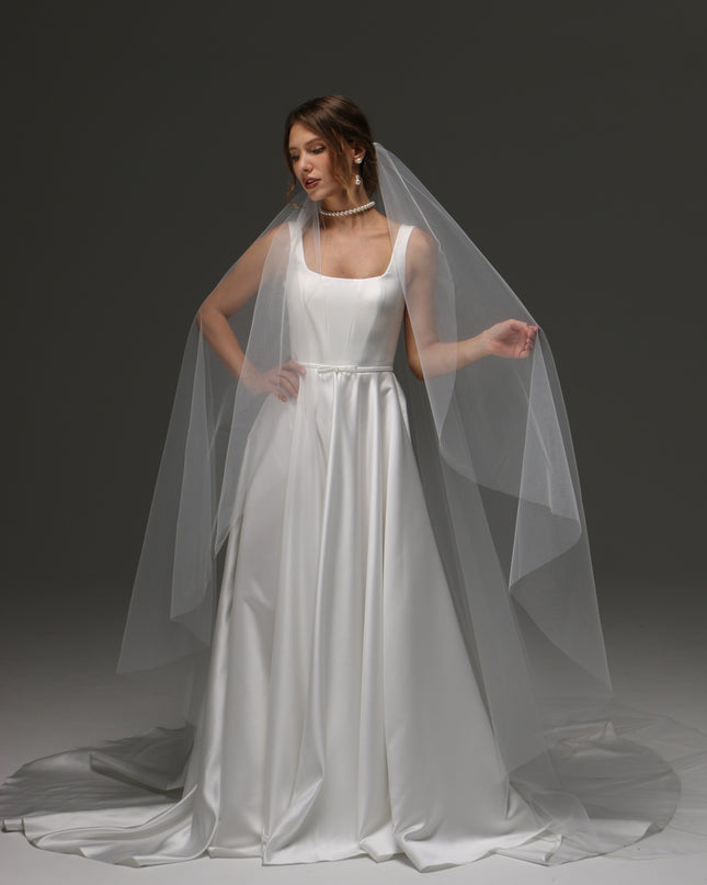 Cathedral One Tier Cascade Soft Wedding Veil with Raw Edge – Classic Wide Ivory Bridal Veil