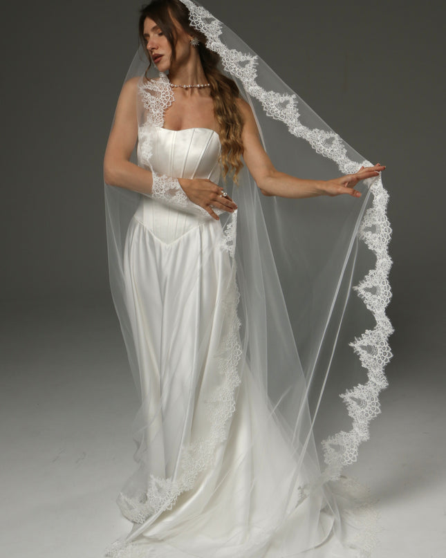 Romantic Cathedral Mantilla Veil with Soft Lace Edge