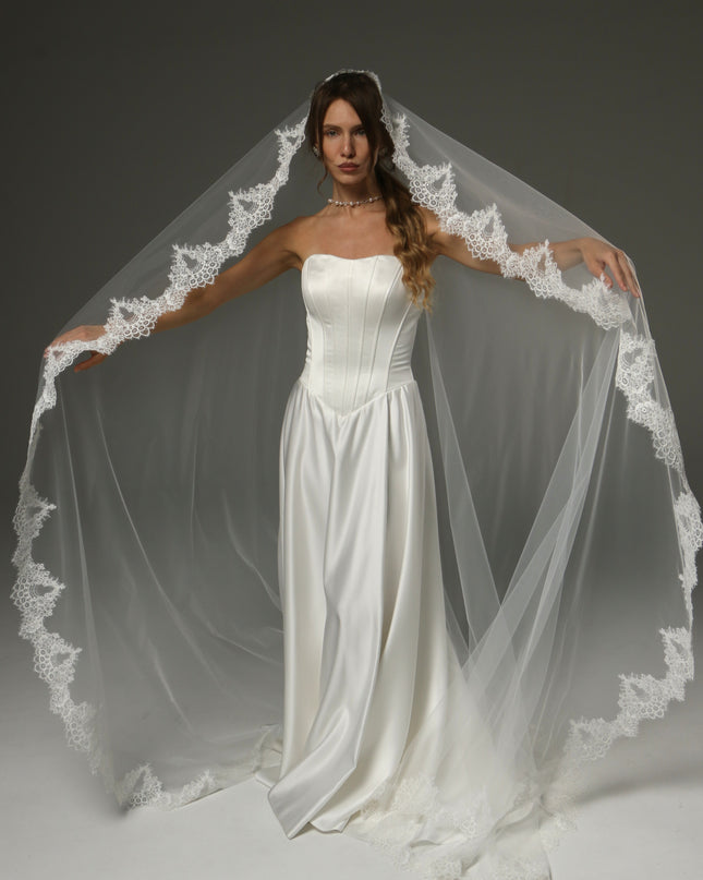 Romantic Cathedral Mantilla Veil with Soft Lace Edge