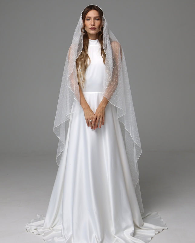 Vintage Juliet Cap Wedding Veil with Dotted Tulle and Lace Appliqués
