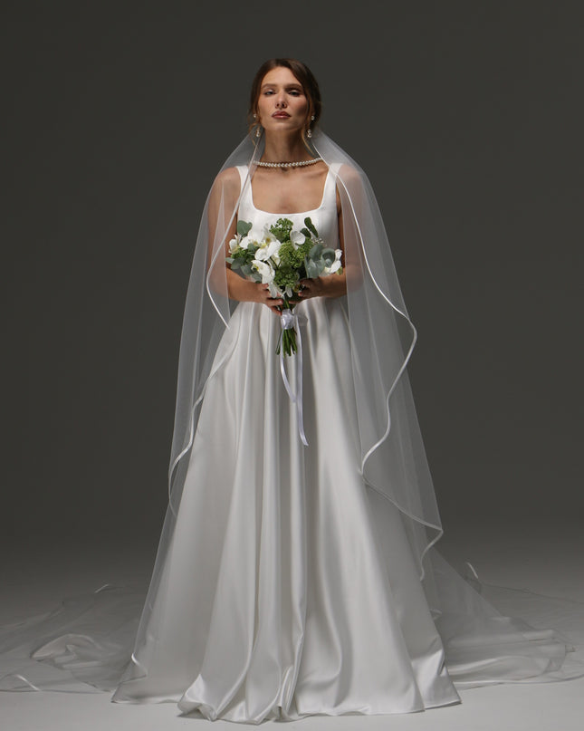 Cascading One Tier Satin Ribbon Wedding Veil, Simple Elegant Bridal Veil with Satin Edge, Knee Length or Short Veil for Bride