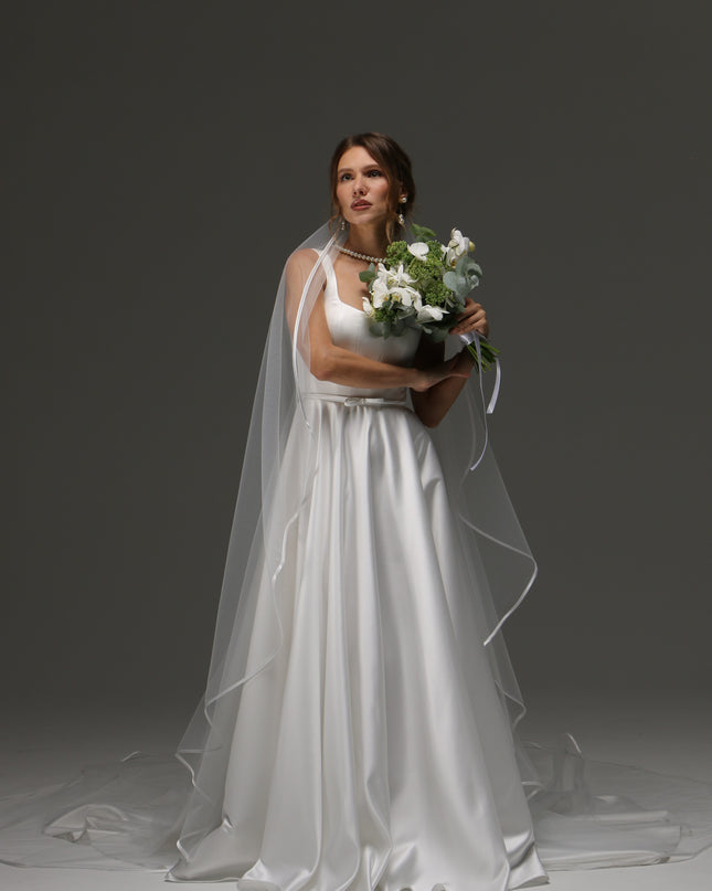 Cascading One Tier Satin Ribbon Wedding Veil, Simple Elegant Bridal Veil with Satin Edge, Knee Length or Short Veil for Bride