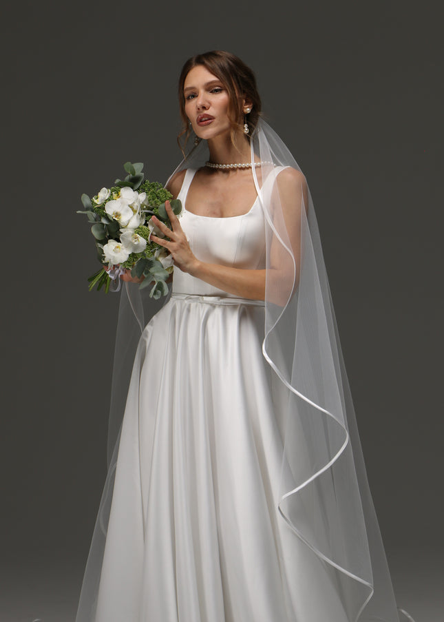 Cascading One Tier Satin Ribbon Wedding Veil, Simple Elegant Bridal Veil with Satin Edge, Knee Length or Short Veil for Bride