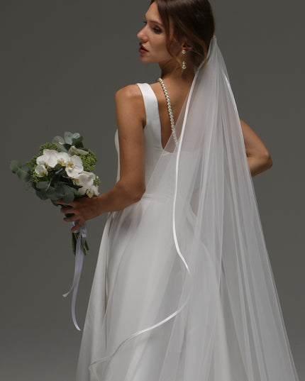 Cascading One Tier Satin Ribbon Wedding Veil, Simple Elegant Bridal Veil with Satin Edge, Knee Length or Short Veil for Bride