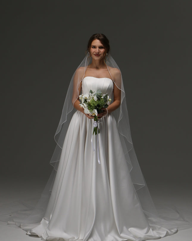 Single Layer Cascade Wedding Veil with Pencil Edge – Delicate Sheer Minimalist Bridal Veil