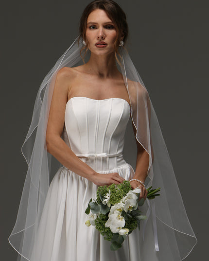 Single Layer Cascade Wedding Veil with Pencil Edge – Delicate Sheer Minimalist Bridal Veil