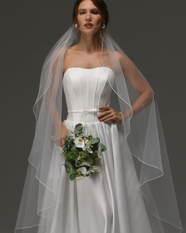 Single Layer Cascade Wedding Veil with Pencil Edge – Delicate Sheer Minimalist Bridal Veil