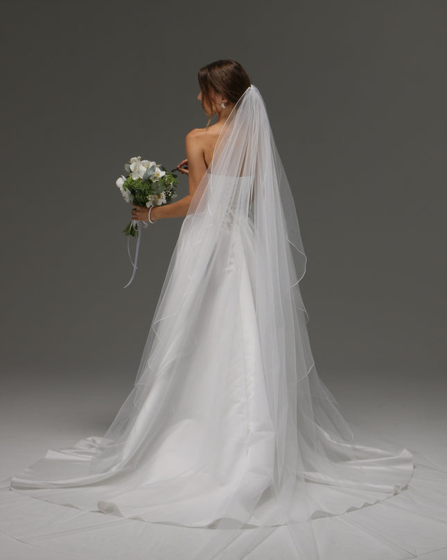 Single Layer Cascade Wedding Veil with Pencil Edge – Delicate Sheer Minimalist Bridal Veil