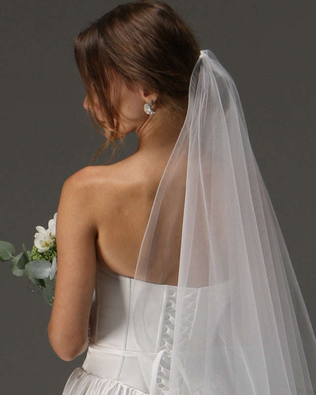 One-tier Cascade Wedding Veil with Horsehair Trim — Elegant Long Bridal Veil