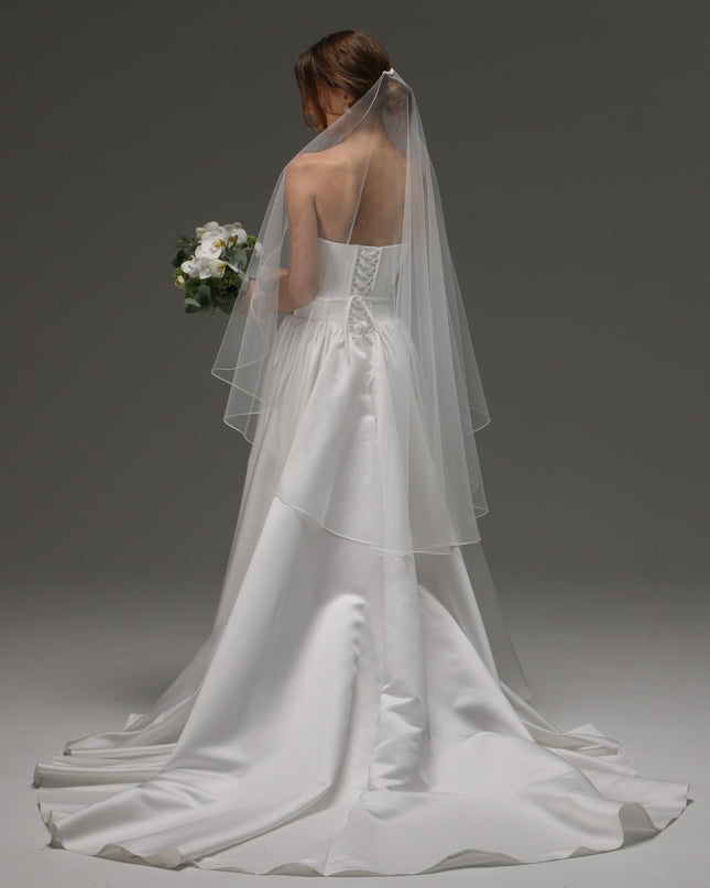 One Tier Cascade Veil with pencil Edge | Soft Classic Ivory Wedding Veil