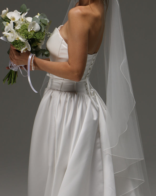 One Tier Cascade Veil with pencil Edge | Soft Classic Ivory Wedding Veil