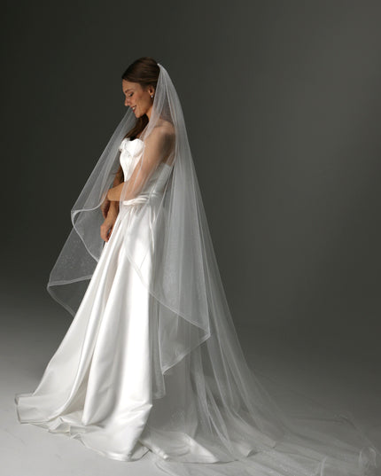 One-Tier Cascade Veil with Glitter Horsehair Edge