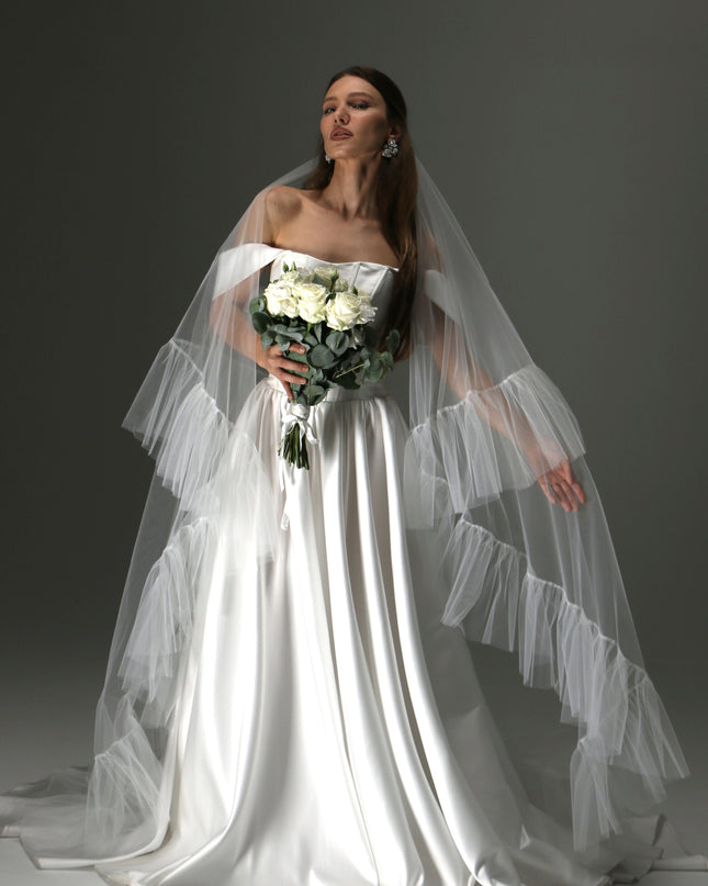 Romantic Boho Wedding Veil – Two Tiers, Flowing Tulle with Ruffle Edge