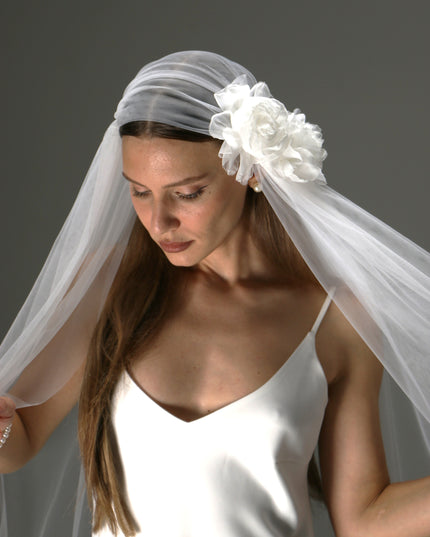 Juliet Cap Veil with Side Flower – One Tier Cascade Soft Tulle Long Bridal Veil