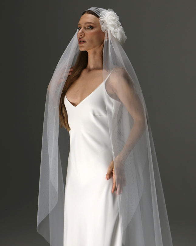 Juliet Cap Veil with Side Flower – One Tier Cascade Soft Tulle Long Bridal Veil
