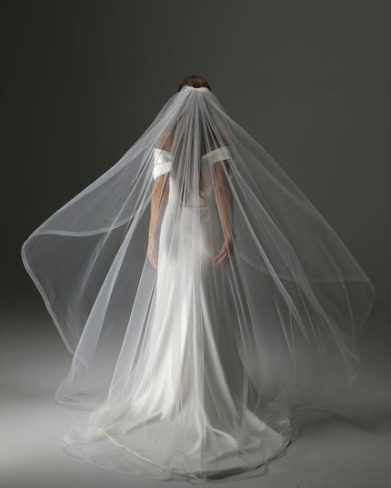 One Layer Cathedral Cascade Bridal Veil with Flowing Train and Horsehair Edge