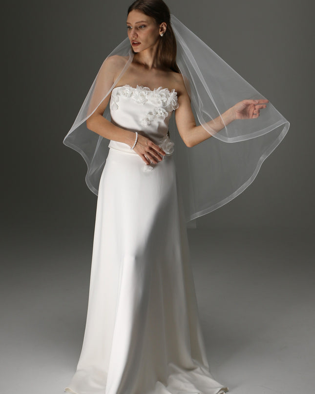 One Tier Cascade Bridal Veil with Horsehair Trim | Soft Tulle Wedding Veil