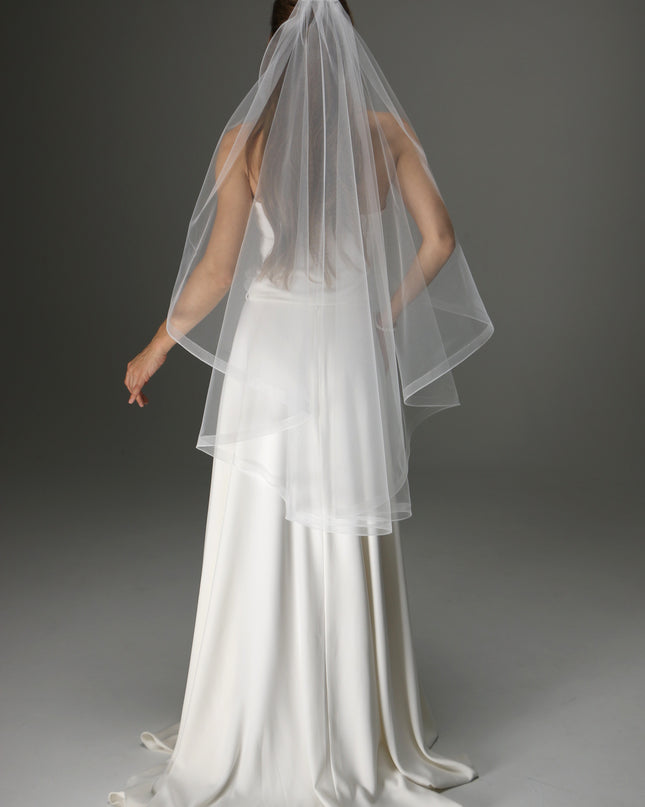 One Tier Cascade Bridal Veil with Horsehair Trim | Soft Tulle Wedding Veil