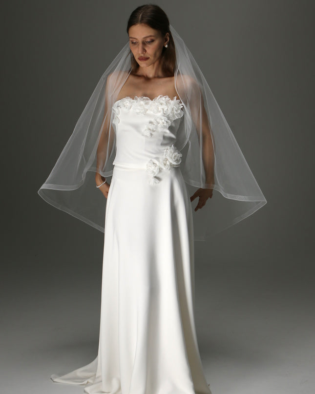 One Tier Cascade Bridal Veil with Horsehair Trim | Soft Tulle Wedding Veil