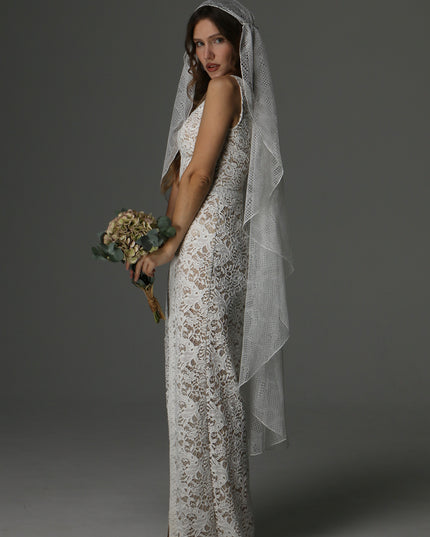 Romantic Boho Chantilly Lace Veil – One Tier Juliet Cap Style