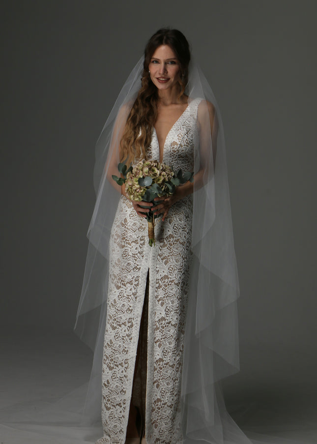 Single Tier Cathedral Veil – Plain Sheer Tulle Wedding Veil, Cut Edge Cascade Bridal Veil, Royal Length Veil