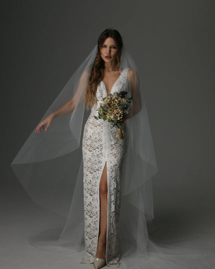 Single Tier Cathedral Veil – Plain Sheer Tulle Wedding Veil, Cut Edge Cascade Bridal Veil, Royal Length Veil