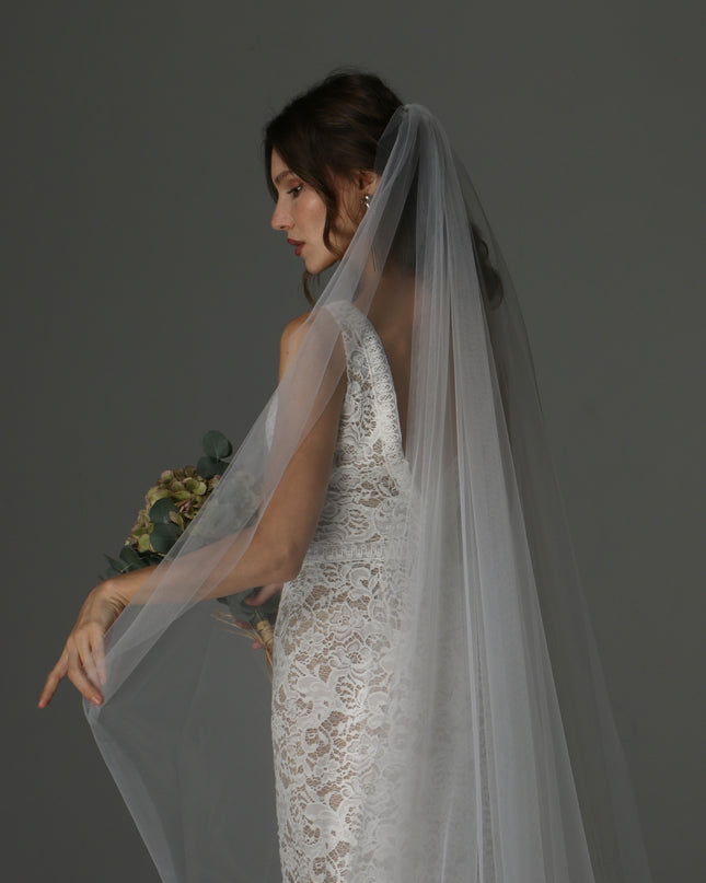 Single Tier Cathedral Veil – Plain Sheer Tulle Wedding Veil, Cut Edge Cascade Bridal Veil, Royal Length Veil