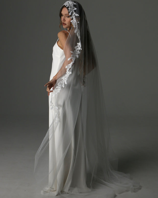 Lace Appliqué Cathedral Veil: One Tier Mantilla, Ivory Tulle