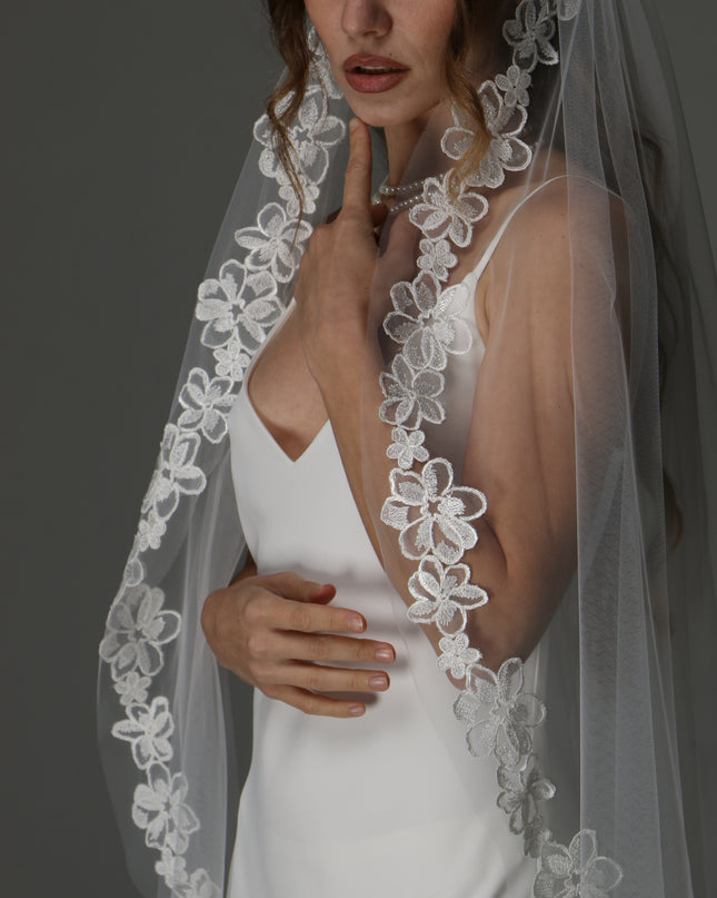 One Tier Cascade Bridal Veil with Lace Floral Appliqués | Romantic Wedding Veil