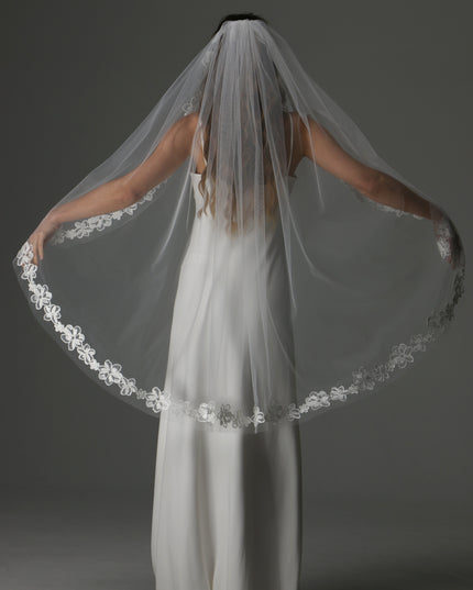 One Tier Cascade Bridal Veil with Lace Floral Appliqués | Romantic Wedding Veil