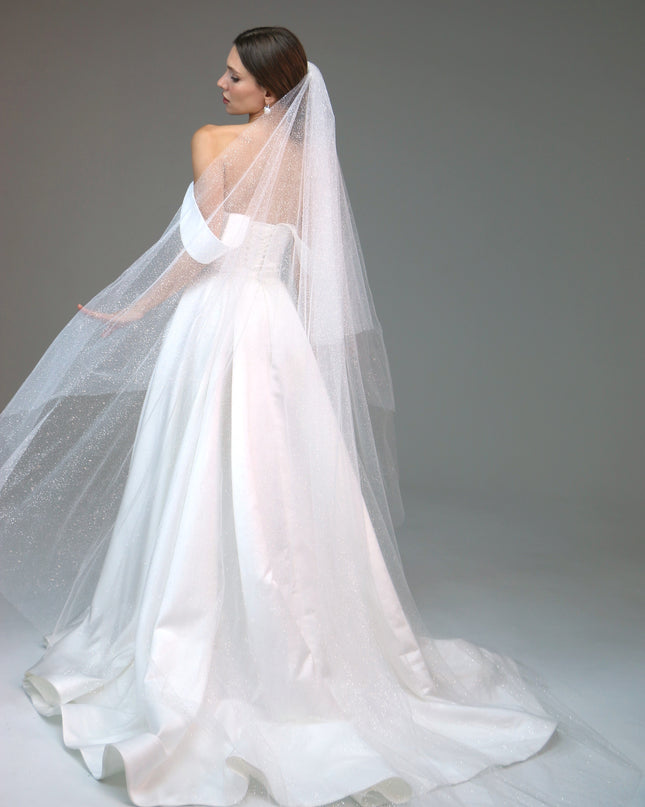 Sparkly Two-Tier Veil | Shimmer Cathedral Veil | Short Glitter Veil for Bride | Soft Two-Layer Bridal Veil