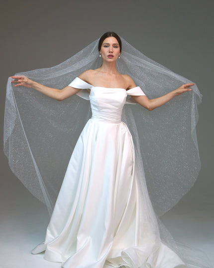 Sparkly Two-Tier Veil | Shimmer Cathedral Veil | Short Glitter Veil for Bride | Soft Two-Layer Bridal Veil