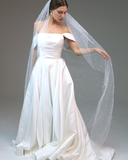 Cathedral Wedding Veil, Cathedral Veil with Pearl Edge, Pearl Trim Veil, Scattered Pearl Bridal Veil