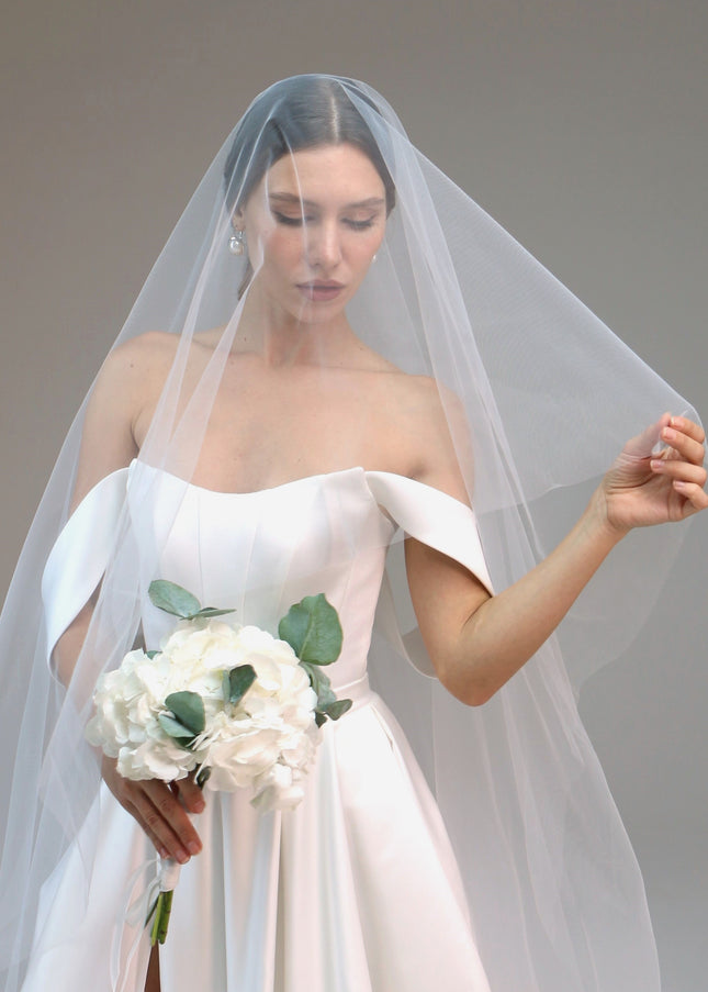 Waist Length Blusher Veil – Sheer Minimal Bridal Veils