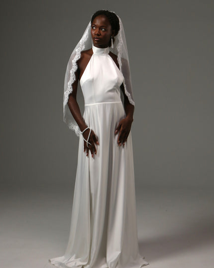 Dotted Lace Edge Fingertip Wedding Veil – One Tier Bridal Veil