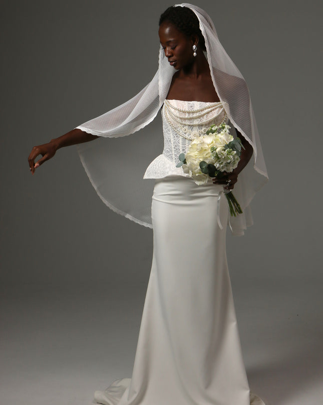 Dotted Lace Edge Fingertip Wedding Veil Soft Tulle Veil