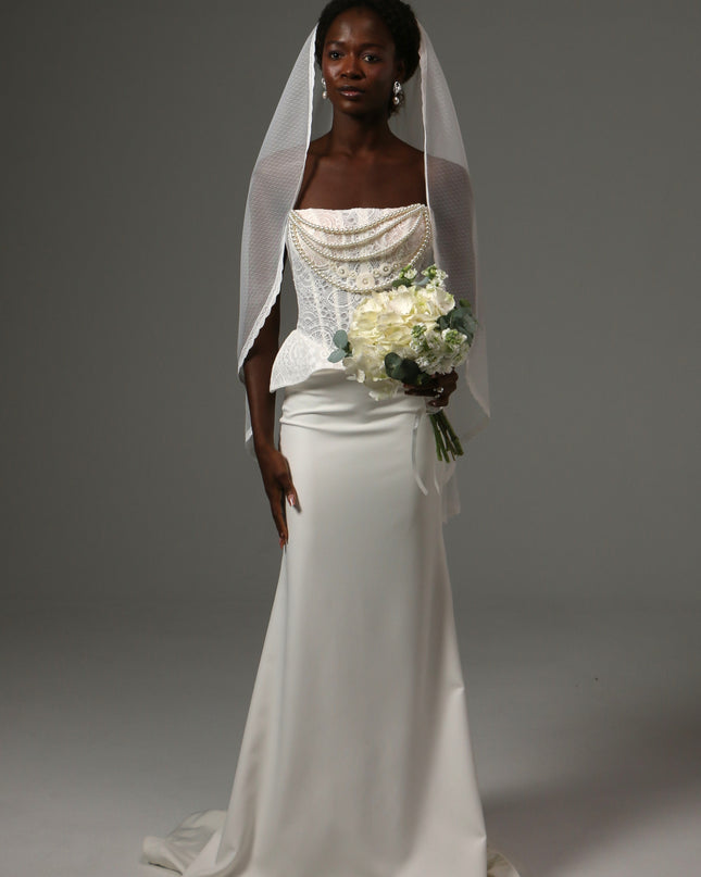 Dotted Lace Edge Fingertip Wedding Veil Soft Tulle Veil