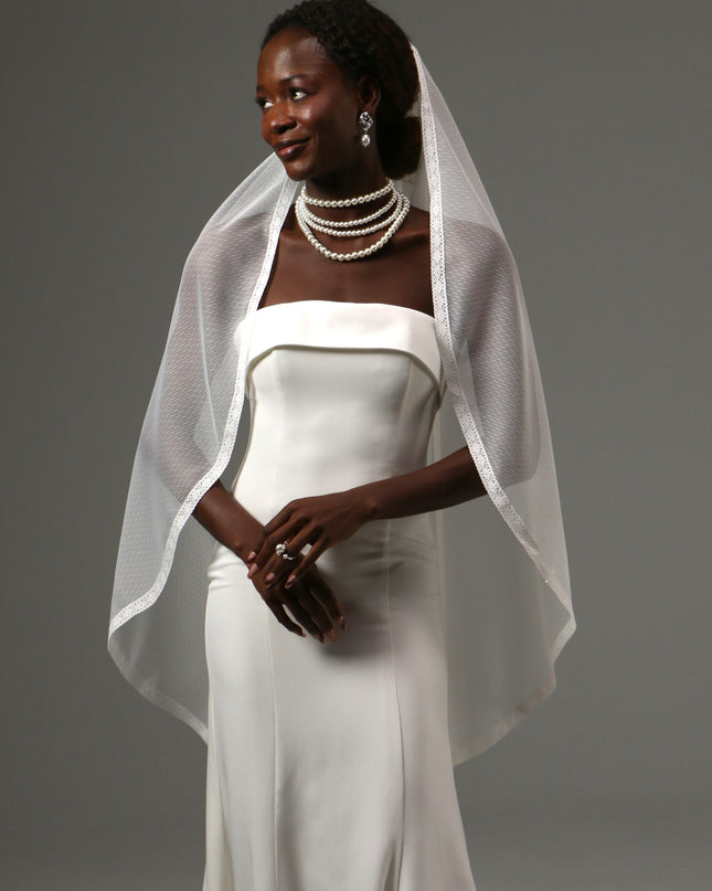 Dotted Lace Edge Fingertip Wedding Veil Soft Tulle Veil