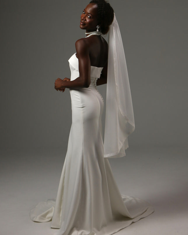Dotted Lace Edge Fingertip Wedding Veil Soft Tulle Veil