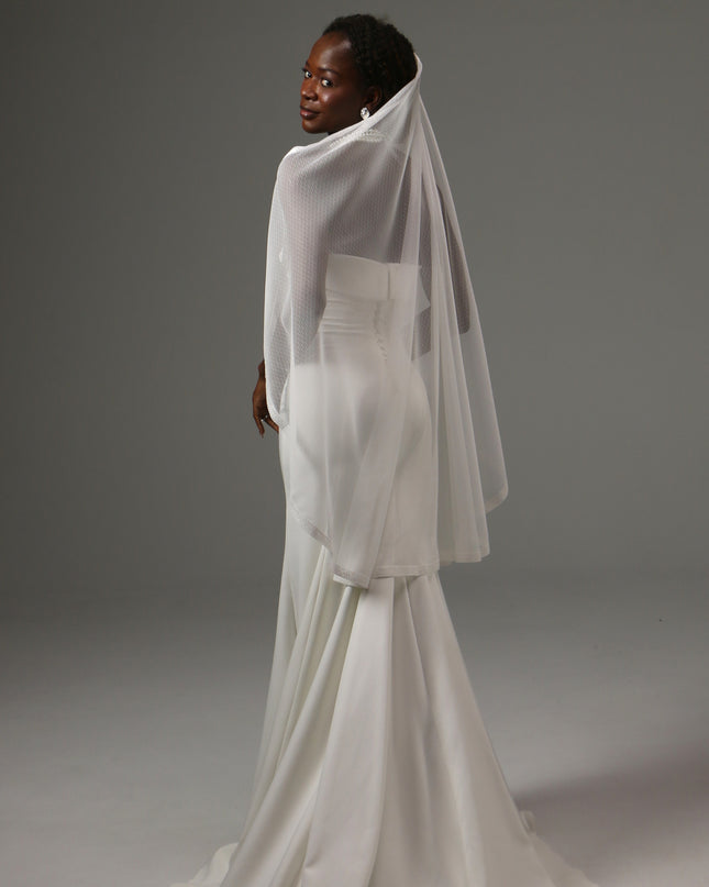 Dotted Lace Edge Fingertip Wedding Veil Soft Tulle Veil