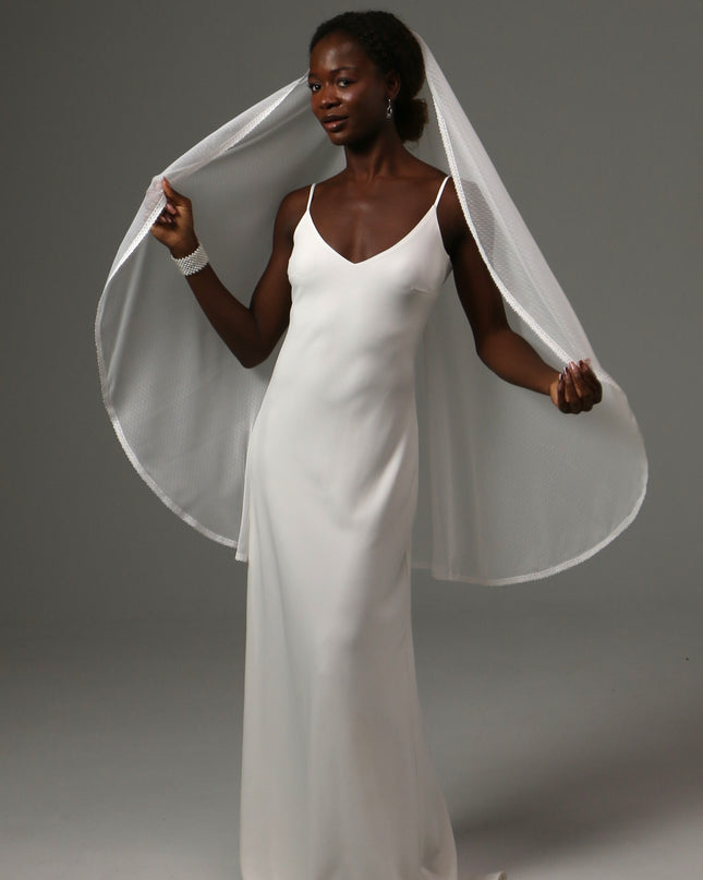 Dotted Lace Edge Fingertip Wedding Veil Soft Tulle Veil