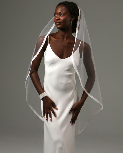 Lace Edge Fingertip Wedding Veil Soft Tulle Bridal Veil